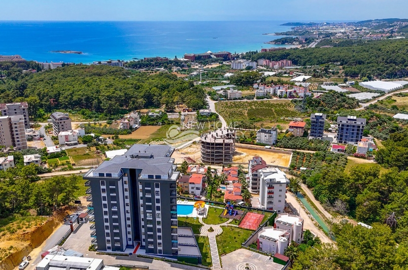 Luxury 1+1 Apartment with Mountain View in Avsallar