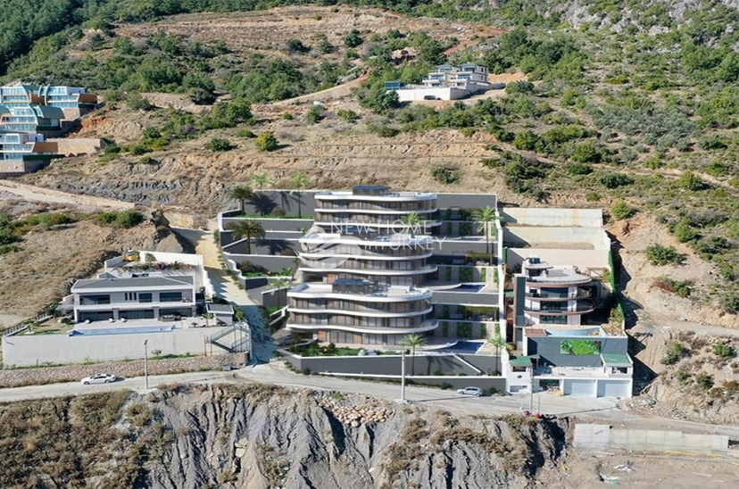 Luksuriøs 6+1 Villa med Sjø- og Slottutsikt, Alanya