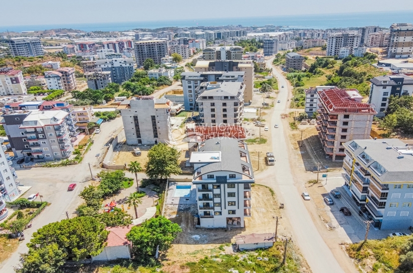 Lyxig 1+1 lägenhet med bergsutsikt i Alanya - Avsallar