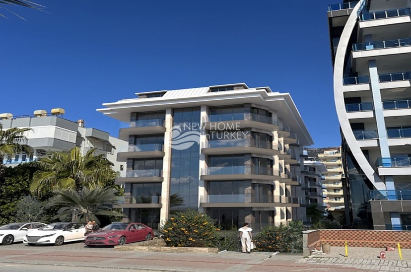 Luxurious 1+1 Apartment with Breathtaking Views in Mahmutlar