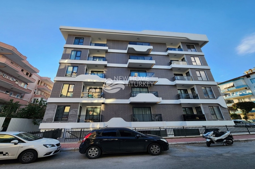 One-bedroom apartment in a newly built complex, Alanya downtown