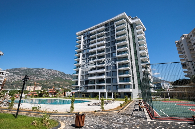 Luxury 1+1 Apartment with Mountain View in Alanya