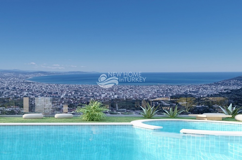 Luxurious 4+1 Villa with Stunning Views in Alanya Tepe