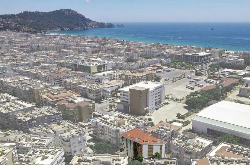 Luxuriöses 2+1 Apartment mit Meerblick, Burg- und Bergblick im Zentrum von Alanya