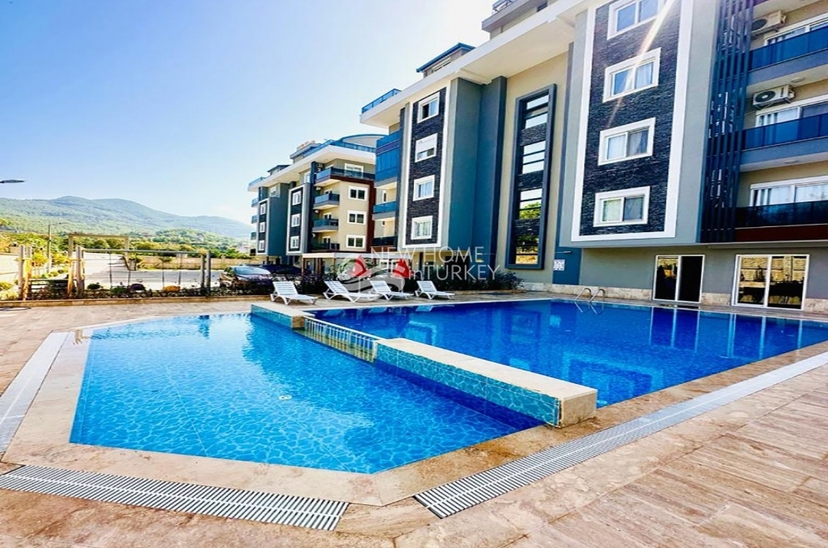 Ylellinen 2+1 Huoneisto, Näkymät Linnaan ja Vuorille, Alanya - Oba