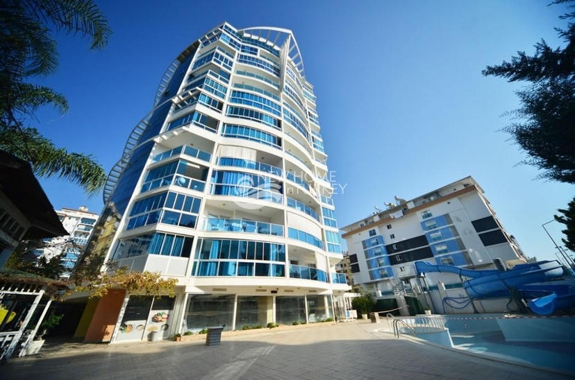 Ylellinen 1+1 asunto vuorinäköalalla, Alanya-Mahmutlar