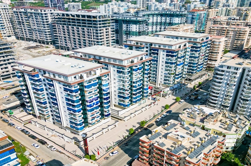 Lyxig 1+1 lägenhet med havs- och bergsutsikt i Alanya