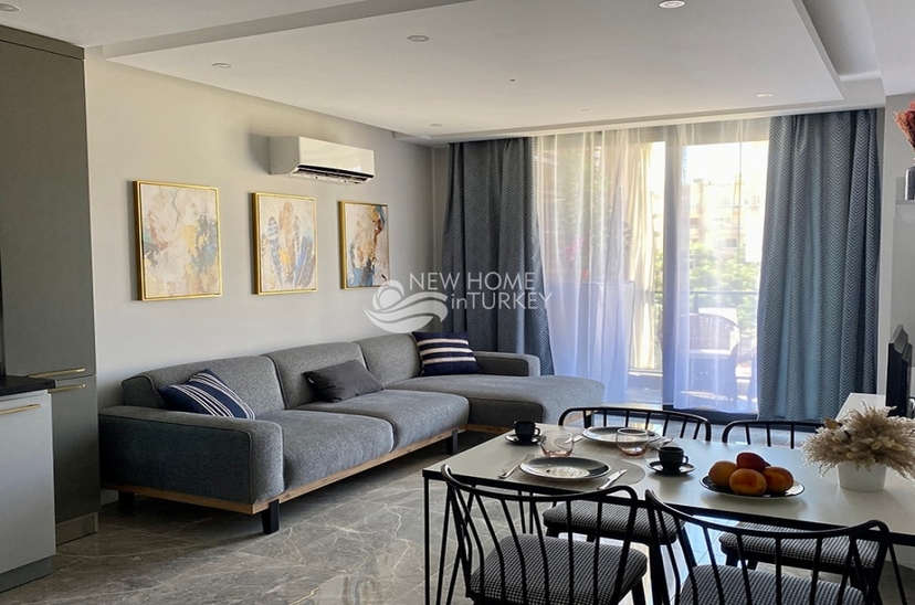 Luxury 1+1 Apartment with Mountain View in Alanya Center