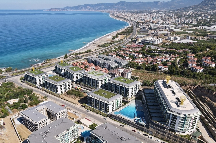 Luksuriøs 2+2 leilighet med sjø- og fjellutsikt i Kargicak, Alanya