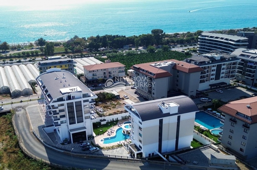 Ylellinen 1+1 huoneisto meri- ja vuorinäköalalla, Alanya - Kargicak