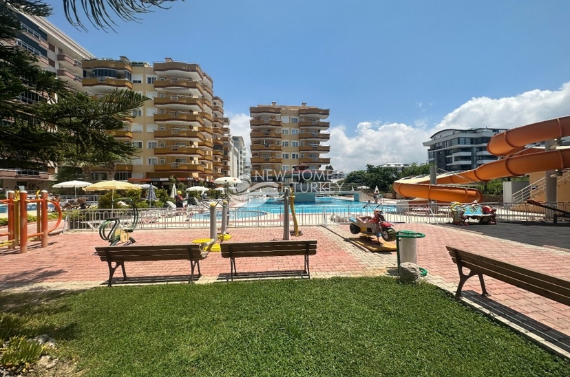 Luxury 2+1 Apartment with Mountain View in Mahmutlar