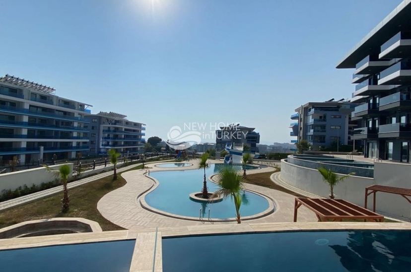 Lyxig 1+1 lägenhet med havs- och bergsutsikt, Alanya - Kargicak