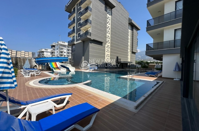 Luxuriöse 1+1 Wohnung mit Bergblick in Kargicak, Alanya