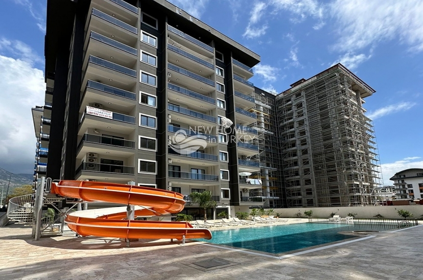 Luxuriöse 1+1 Wohnung mit Bergblick in Mahmutlar