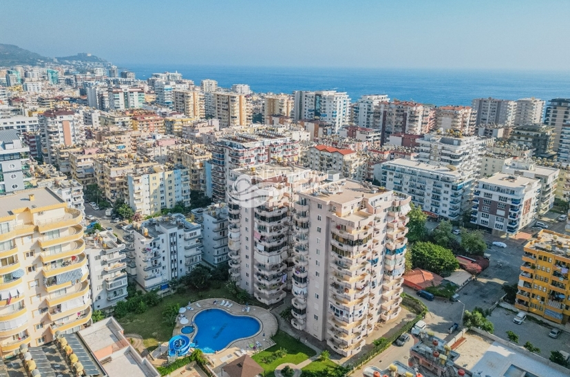 Luxuriöse 2+1 Wohnung mit Bergblick in Mahmutlar