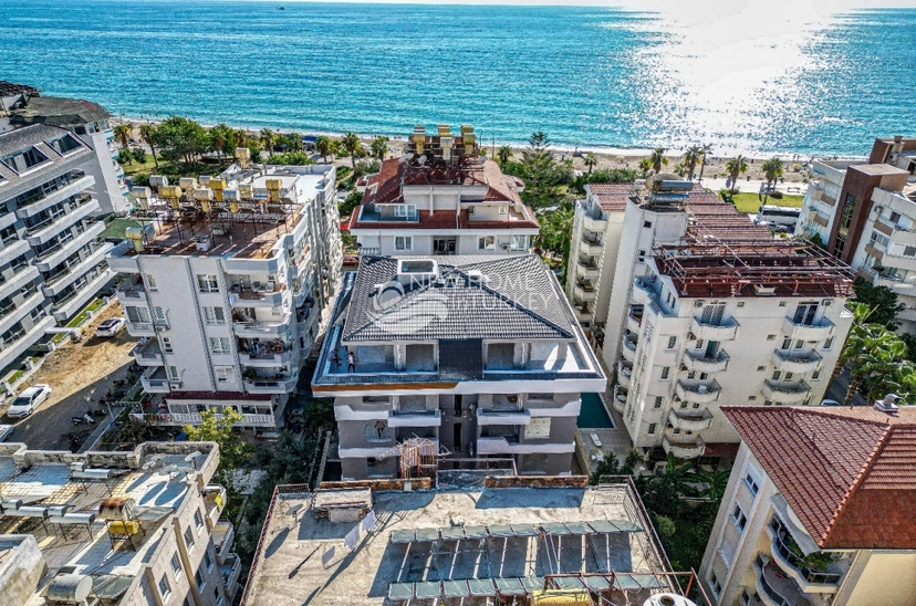 Luksuriøs 2+1 Lejlighed med Bjergudsigt i Alanya Centrum