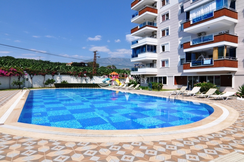 Luxuriöses 1+1 Apartment mit Bergblick in Alanya