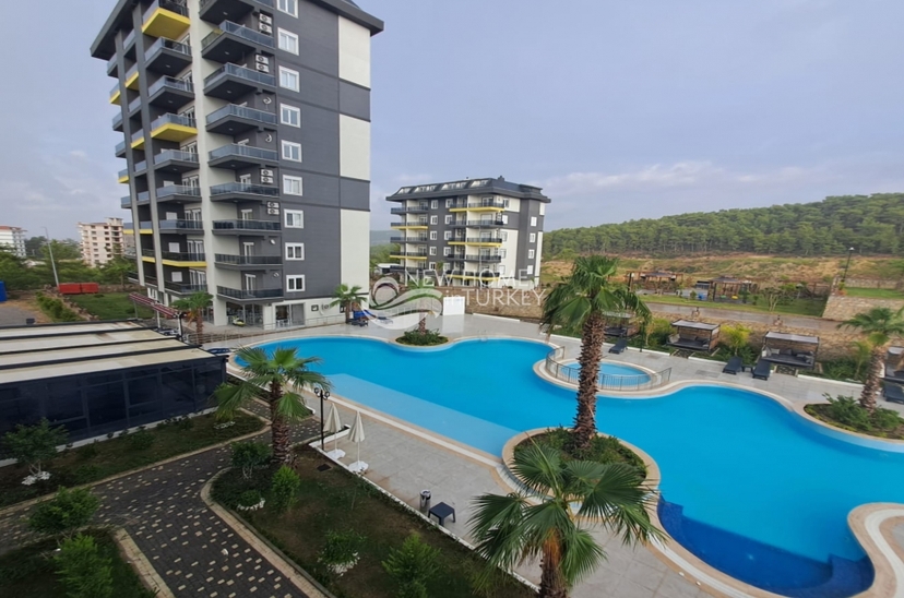 Luxuriöses 1+1 Apartment mit Bergblick in Avsallar