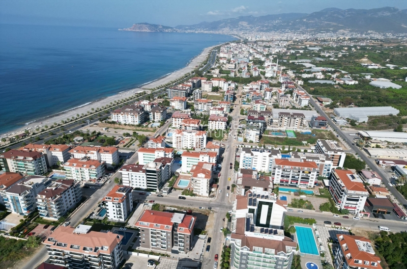 Luxuriöses 3+1 Penthouse mit atemberaubendem Blick auf das Meer und die Berge, Alanya Kestel