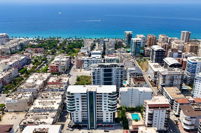 Luksus 1+1 Lejlighed med Bjergudsigt, Alanya