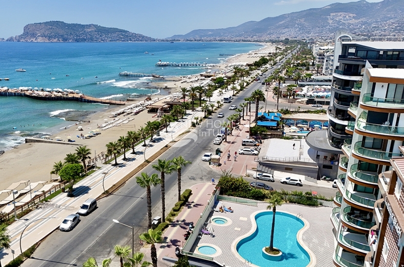 Ylellinen 3+1 asunto meri- ja vuorinäköalalla, Alanya