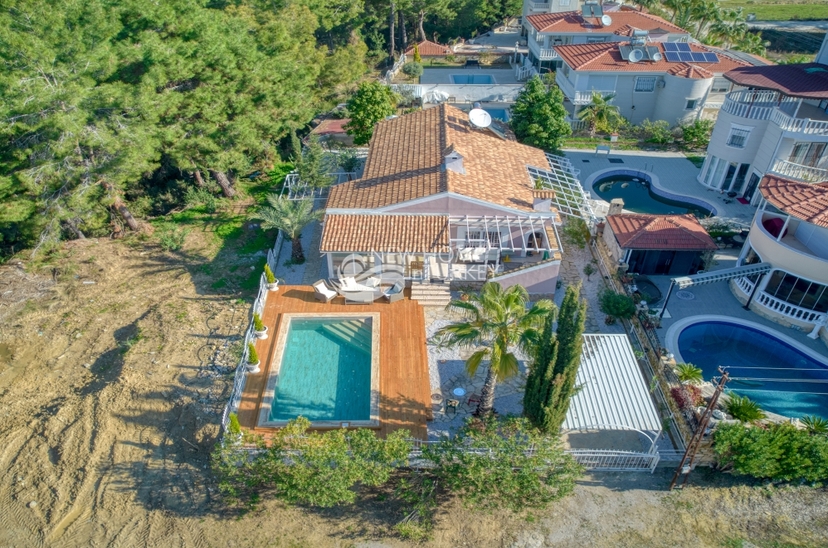 Spacious 3+1 Villa with Mountain Views, Alanya-Avsallar