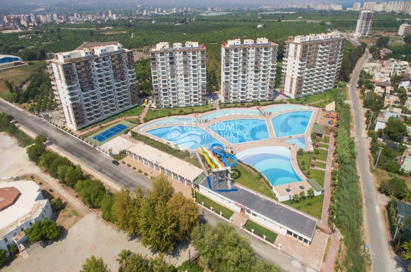 Luxurious 1+1 Apartment with Stunning Views in Mersin