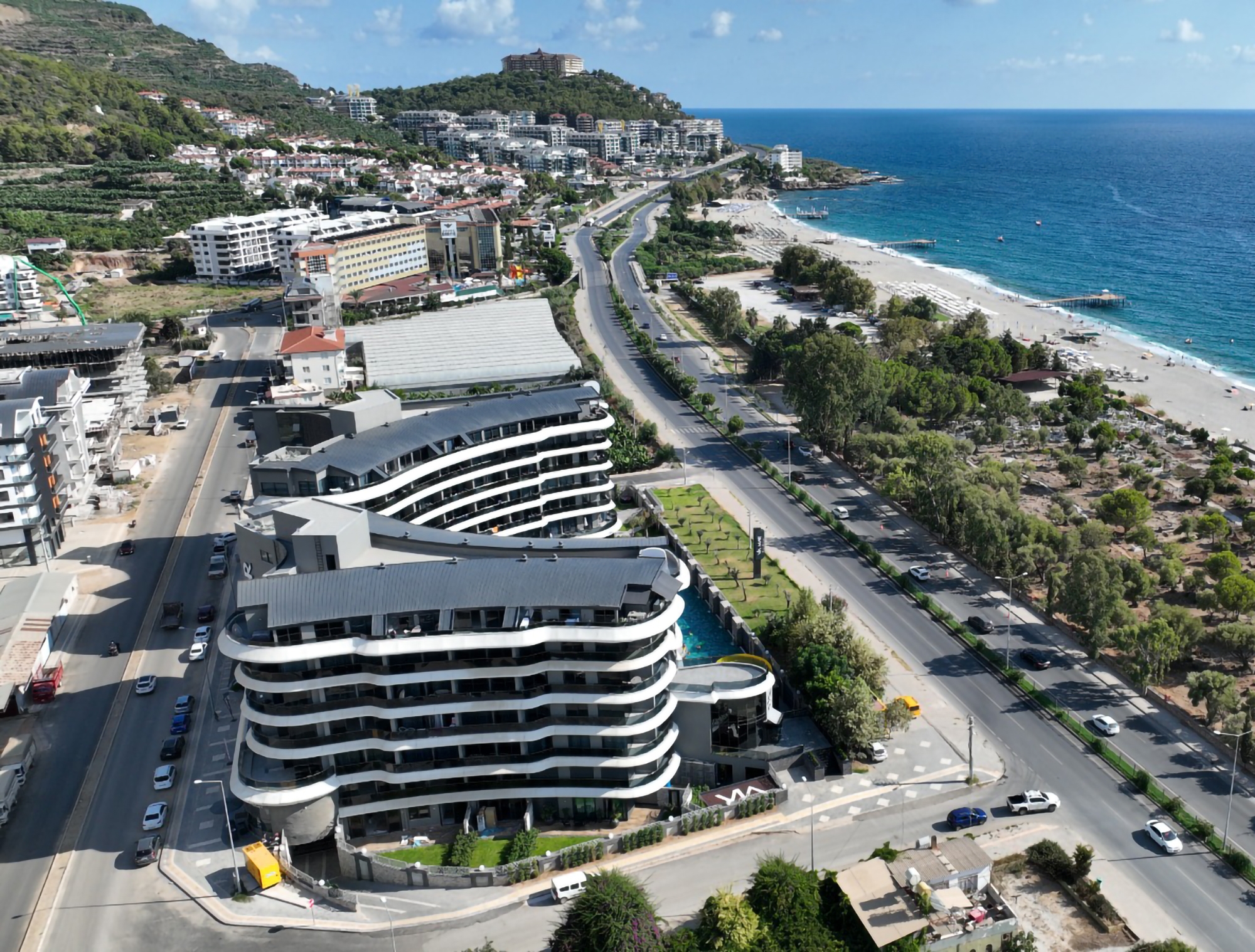 Luxury 2+1 Apartment with Stunning Views in Kargicak, Alanya
