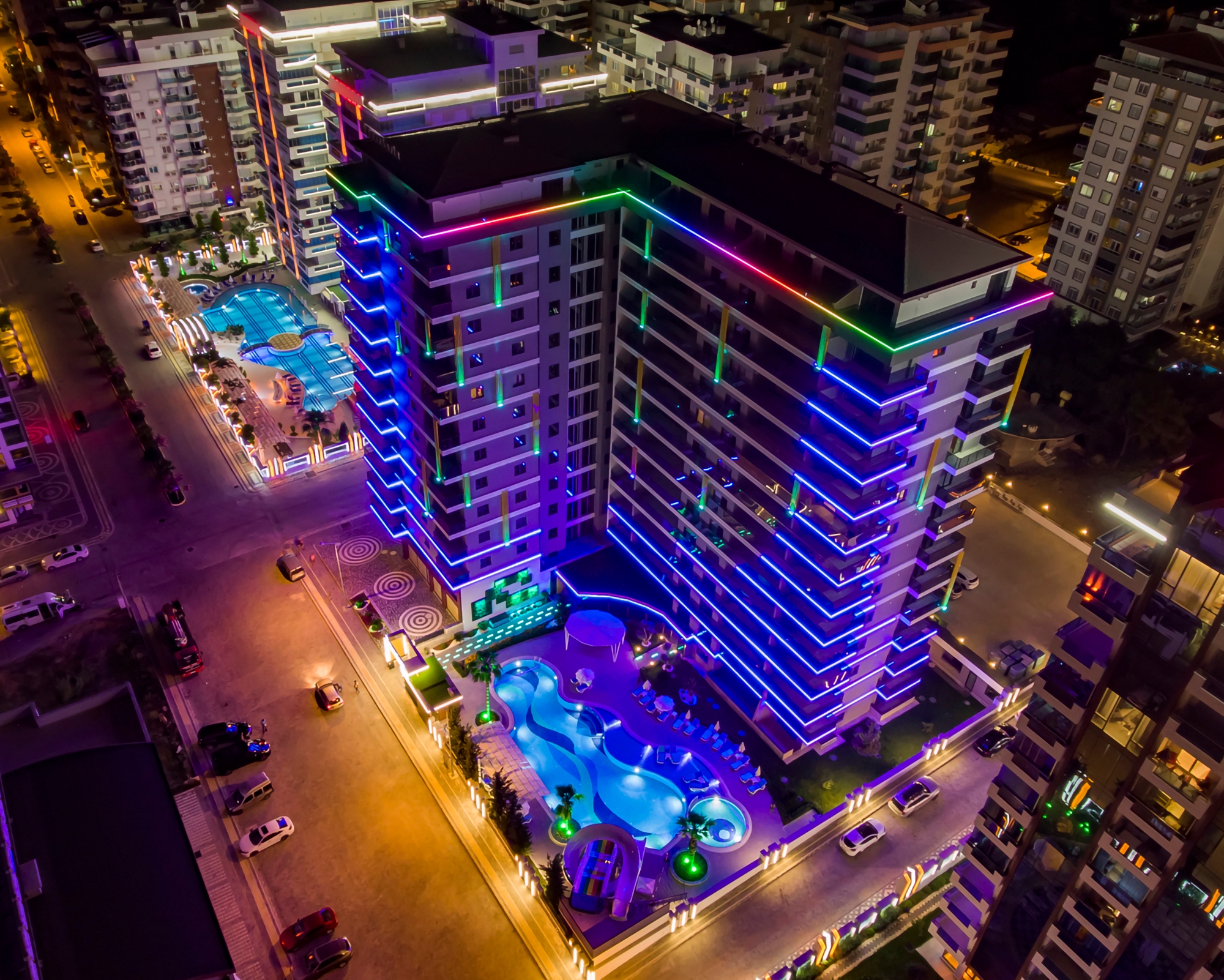 Luksuriøs 3+1 Penthouse med Hav- og Bjergudsigt i Alanya - Mahmutlar