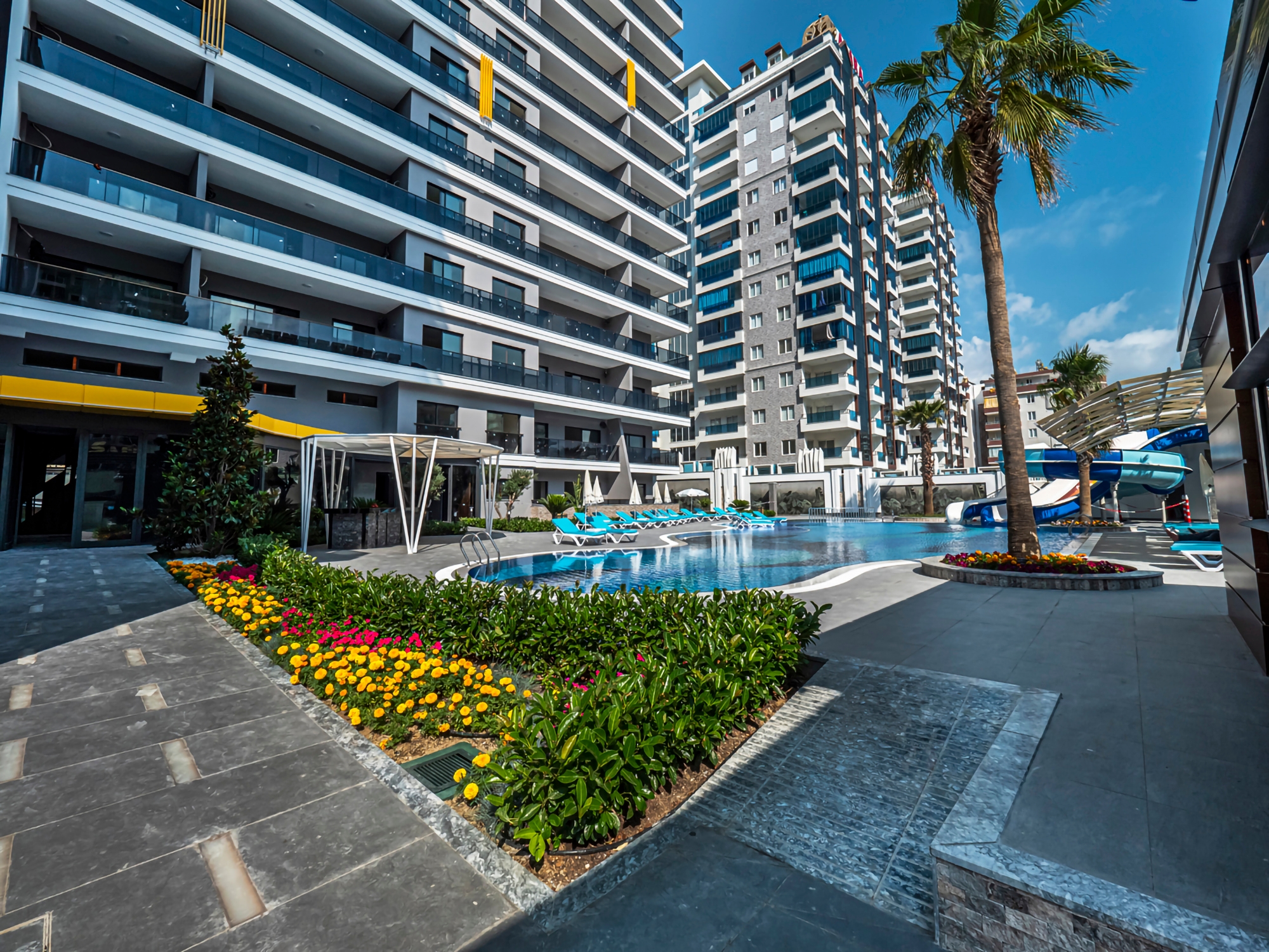 Luksuriøs 3+1 Penthouse med Hav- og Bjergudsigt i Alanya - Mahmutlar