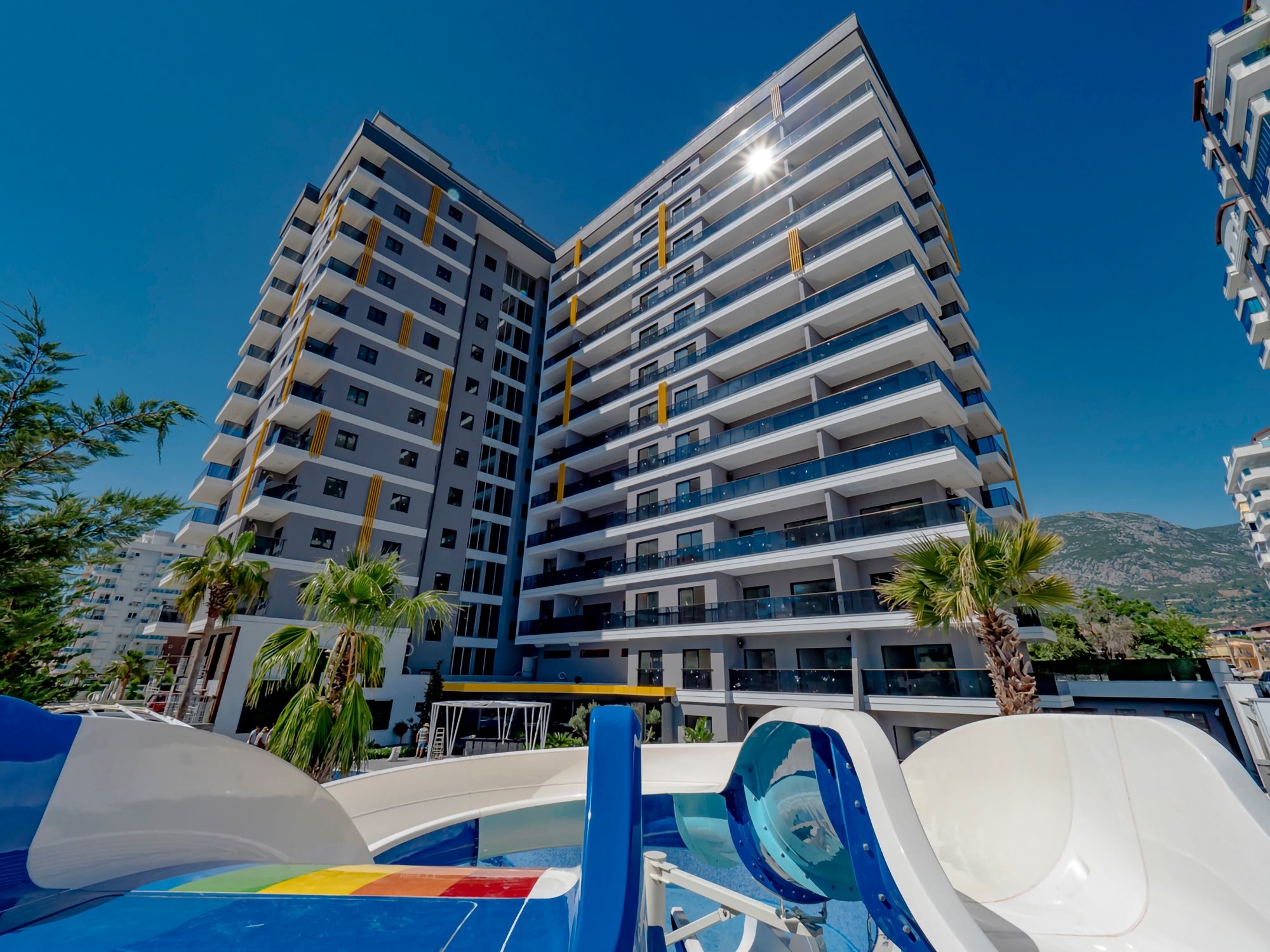 Luksuriøs 3+1 Penthouse med Hav- og Bjergudsigt i Alanya - Mahmutlar