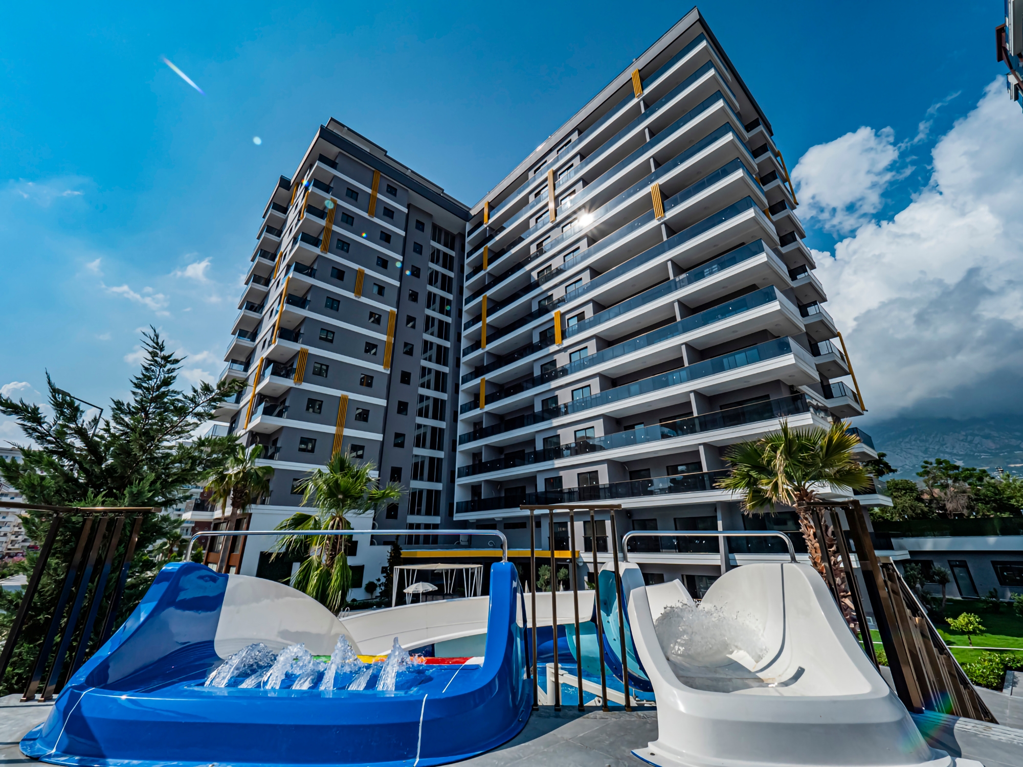 Luksuriøs 3+1 Penthouse med Hav- og Bjergudsigt i Alanya - Mahmutlar