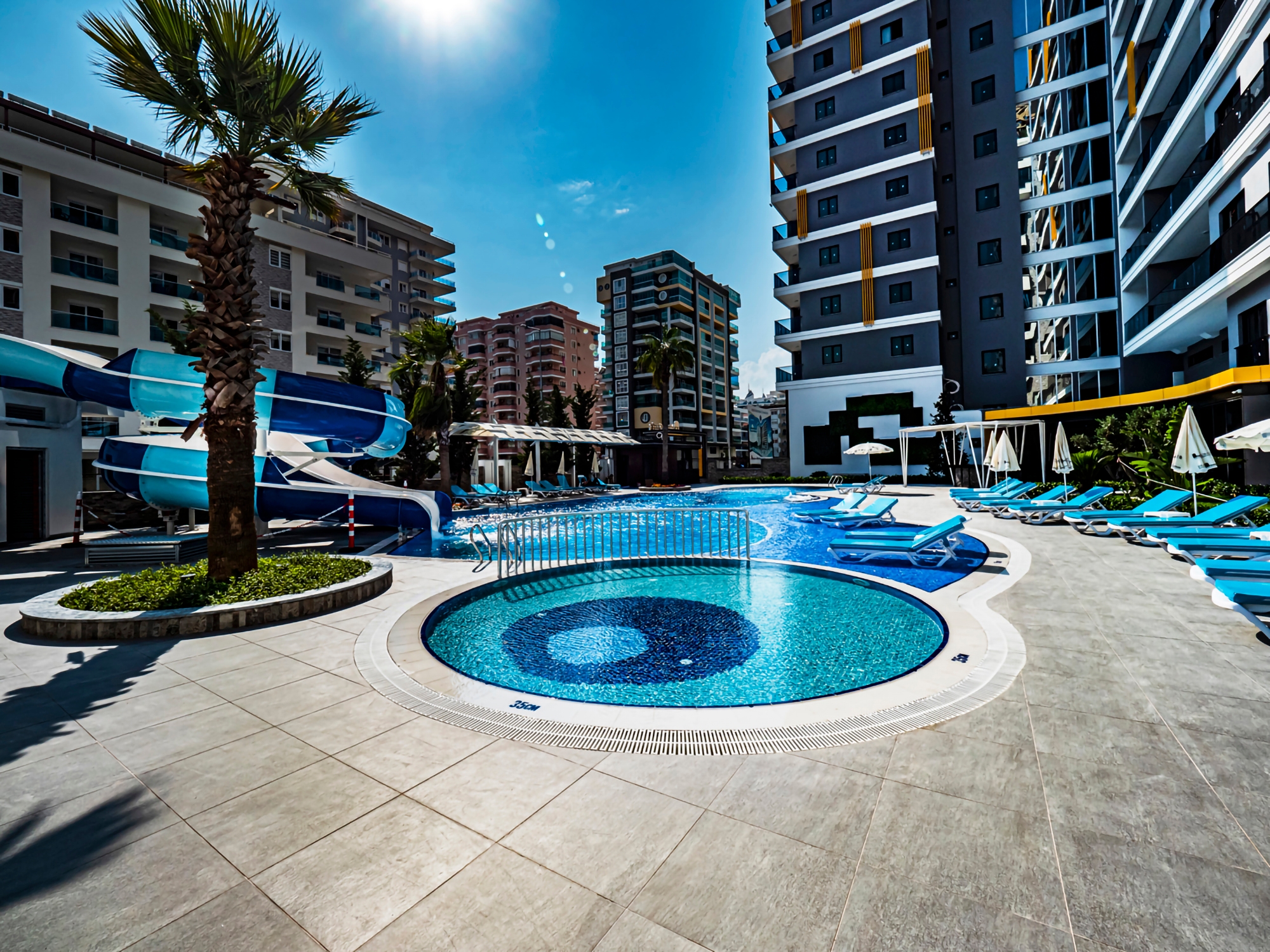 Luksuriøs 3+1 Penthouse med Hav- og Bjergudsigt i Alanya - Mahmutlar
