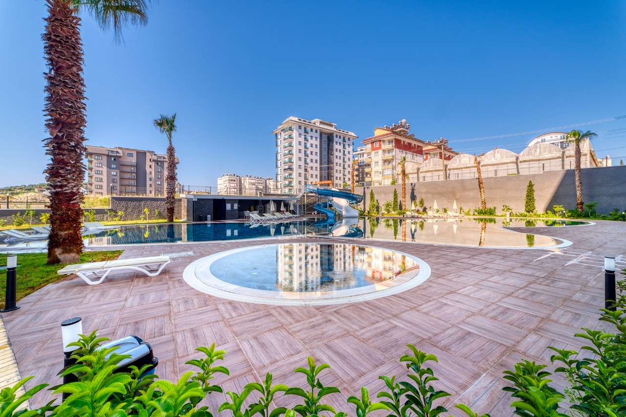 Luxury 1+1 Apartment with Sea and Mountain Views in Avsallar