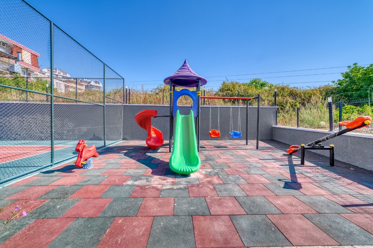 Luxury 1+1 Apartment with Sea and Mountain Views in Avsallar