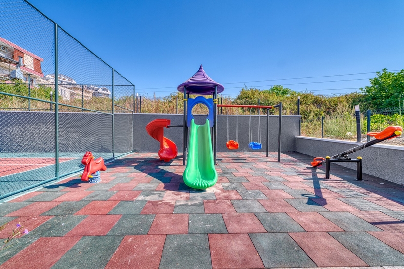 Luxury 1+1 Apartment with Sea and Mountain Views in Avsallar