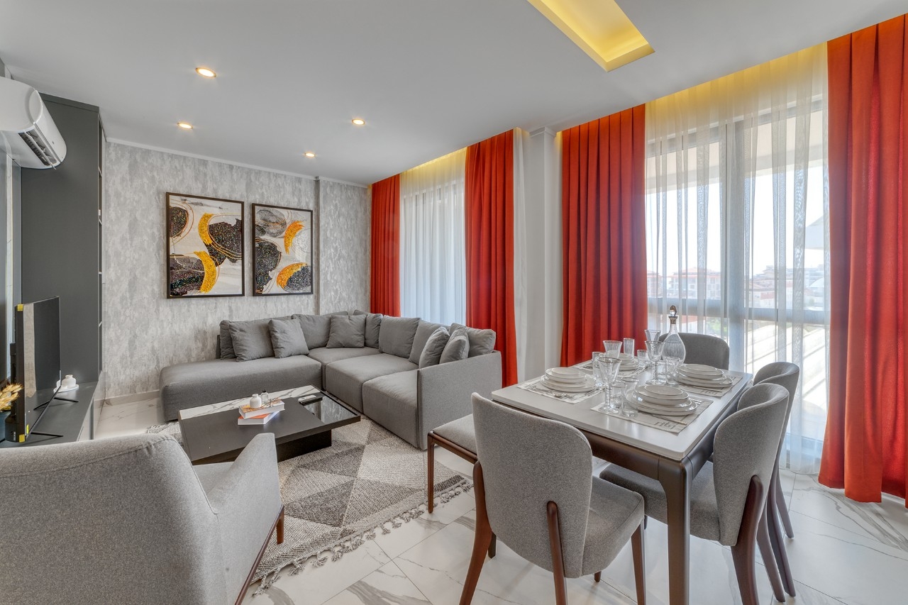 Luxury 1+1 Apartment with Sea and Mountain Views in Avsallar