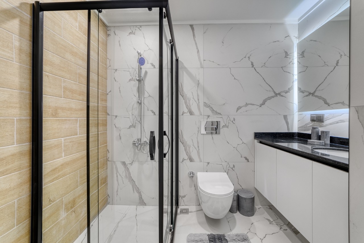 Luxury 1+1 Apartment with Sea and Mountain Views in Avsallar