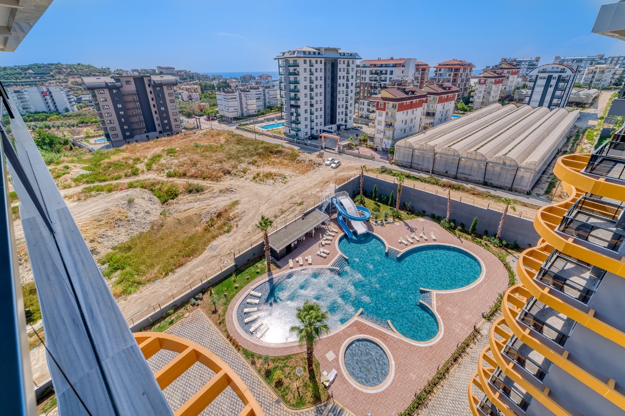 Luxury 1+1 Apartment with Sea and Mountain Views in Avsallar