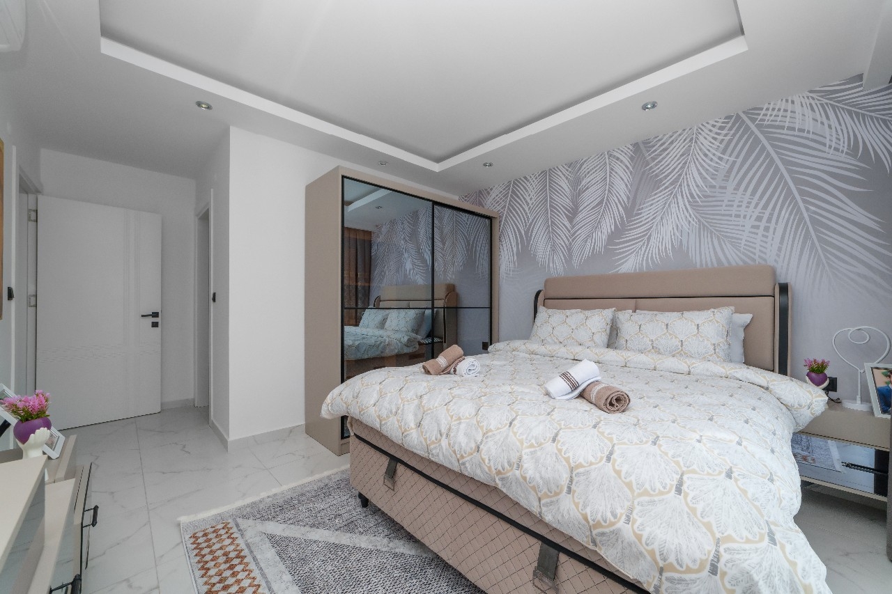 Luxury 2+1 Apartment with Sea and Mountain Views in Alanya - Mahmutlar