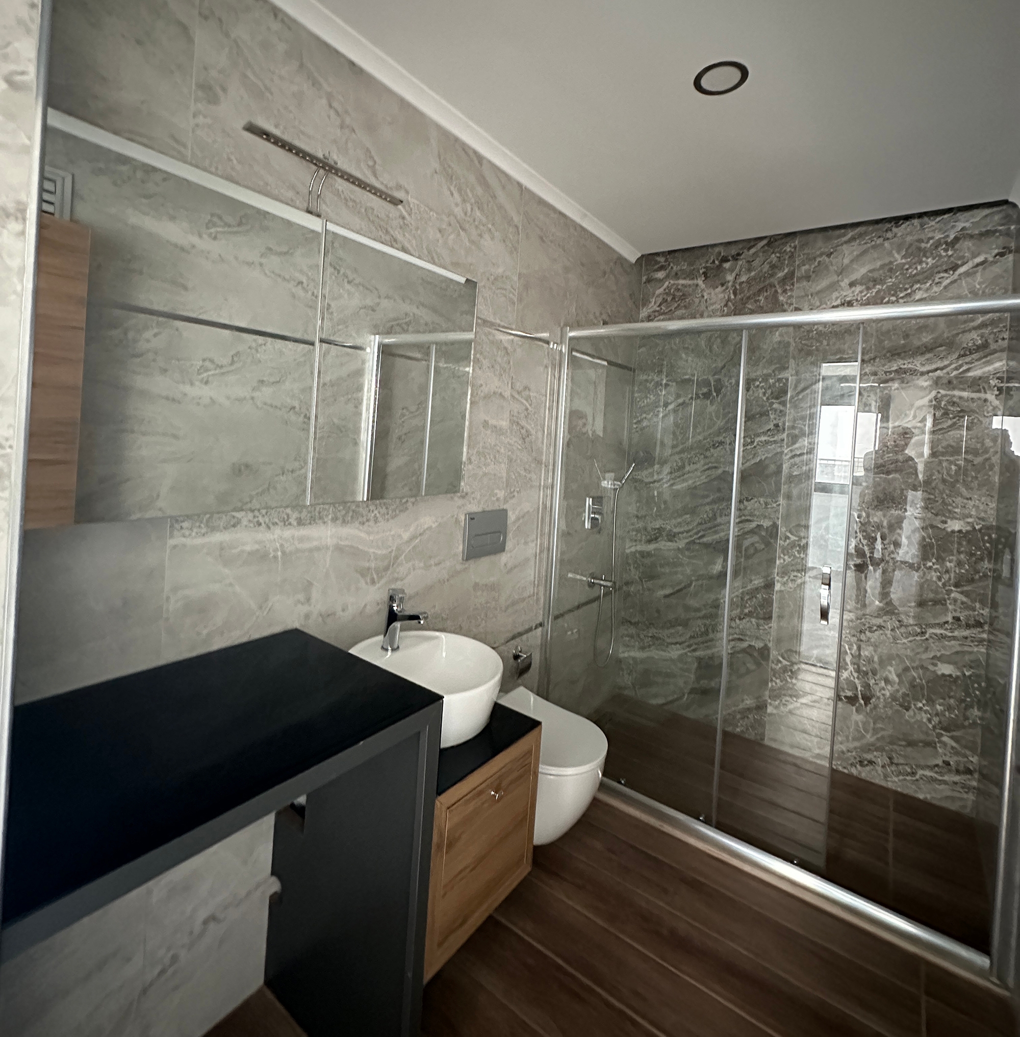 Luxuriöse 1+1 Wohnung mit Meerblick in Avsallar, Alanya