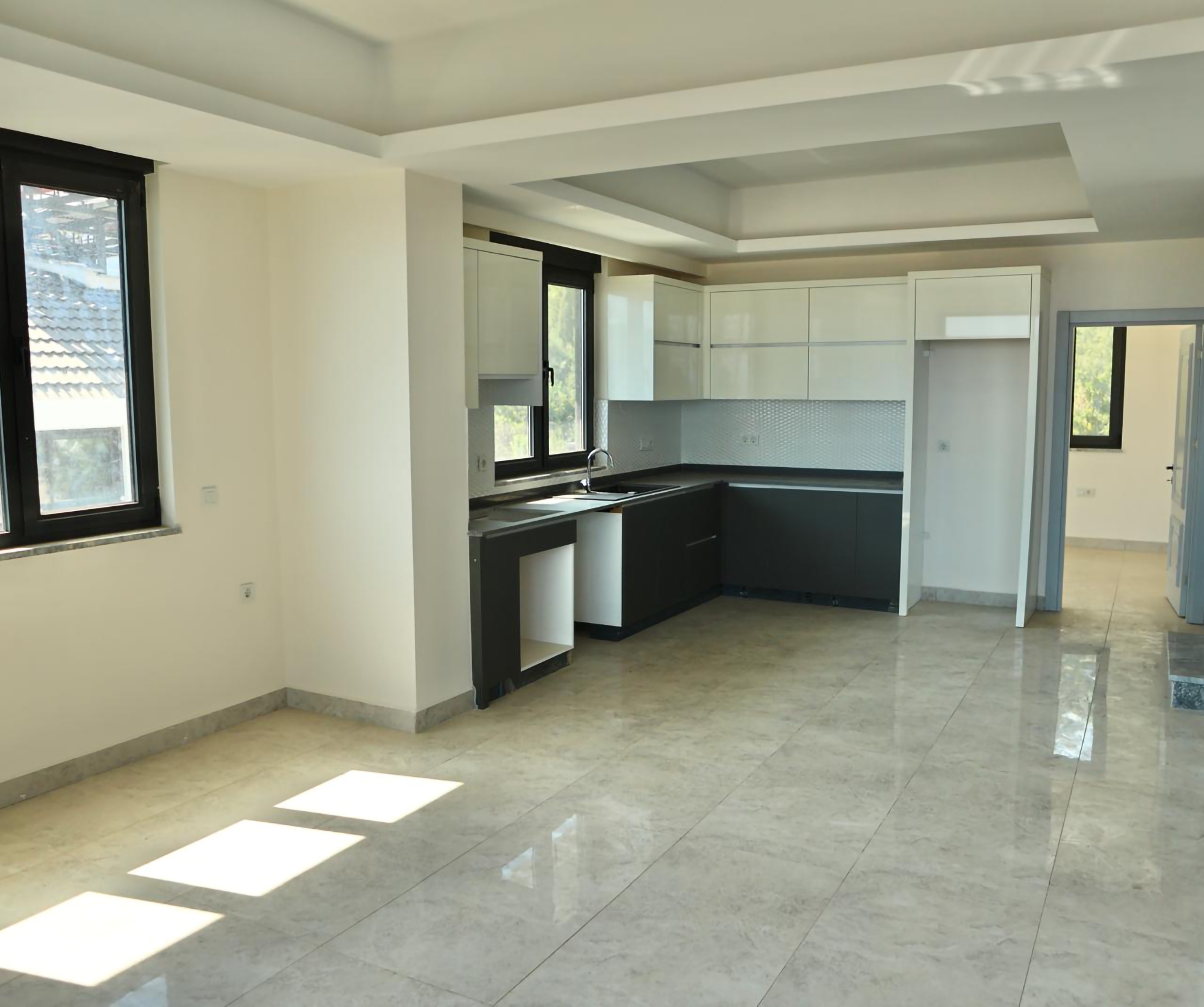 Luxuriöses 4+1 Apartment mit atemberaubendem Blick in Alanya-Hasbahce