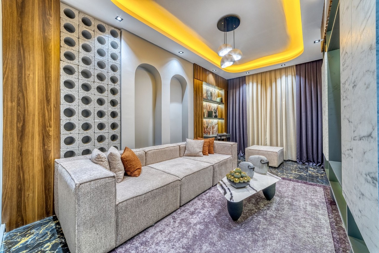 Luksuriøs 5+1 Villa med Fantastisk Udsigt i Kargicak, Alanya