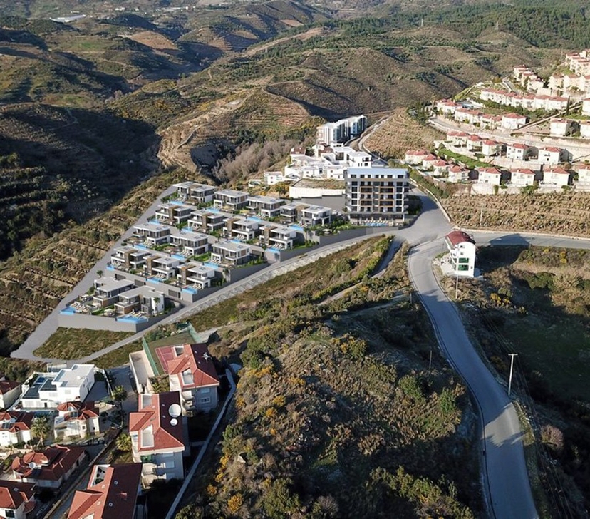 Ylellinen 1+1 asunto meri- ja vuorinäköalalla, Alanya - Kargicak