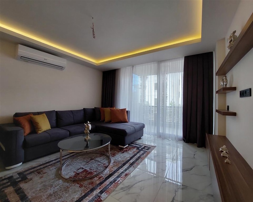 Modernes 1+1 Apartment mit Bergblick, Alanya Zentrum