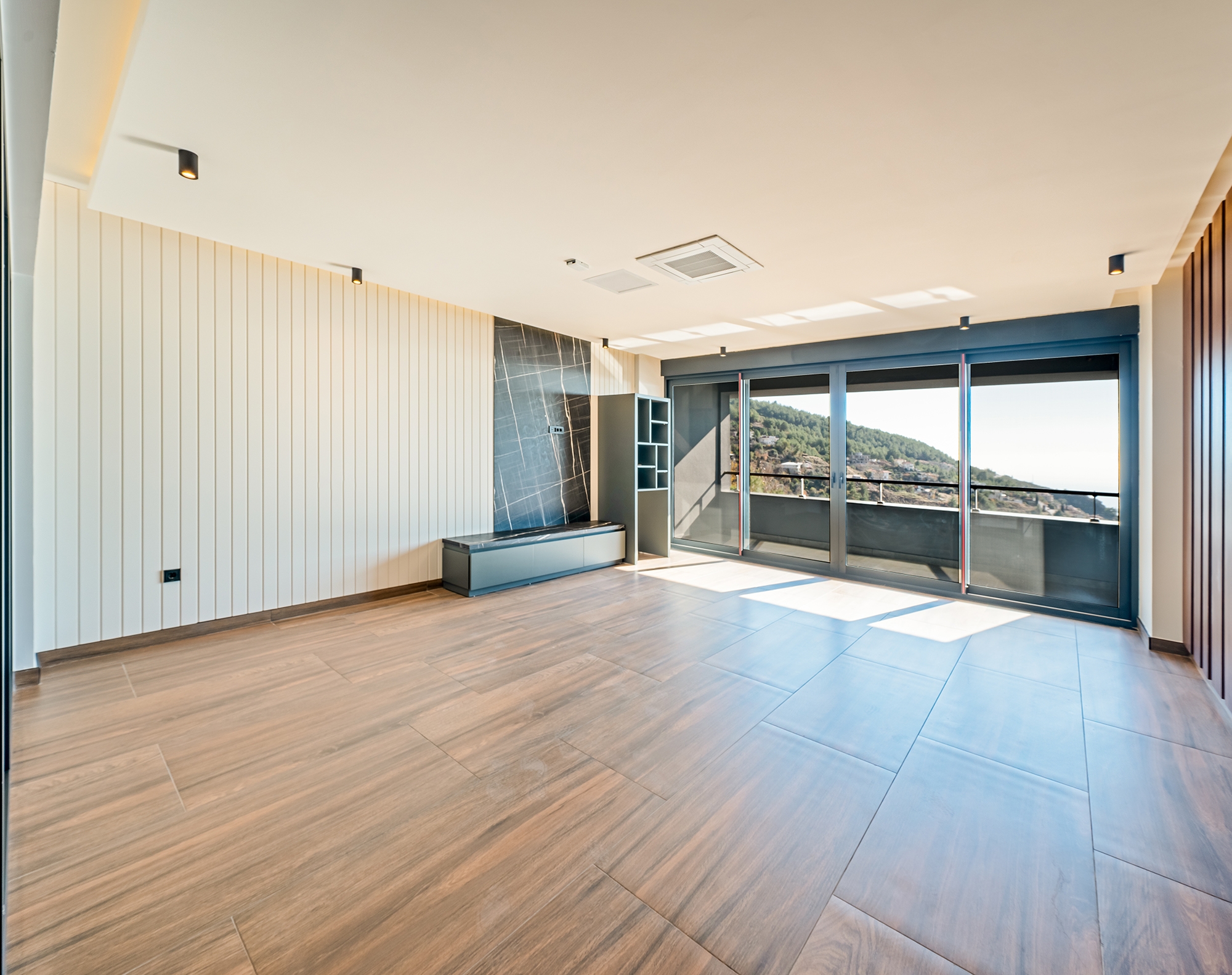 Luxus 5+1 Villa mit atemberaubendem Blick in Alanya, Bektaş