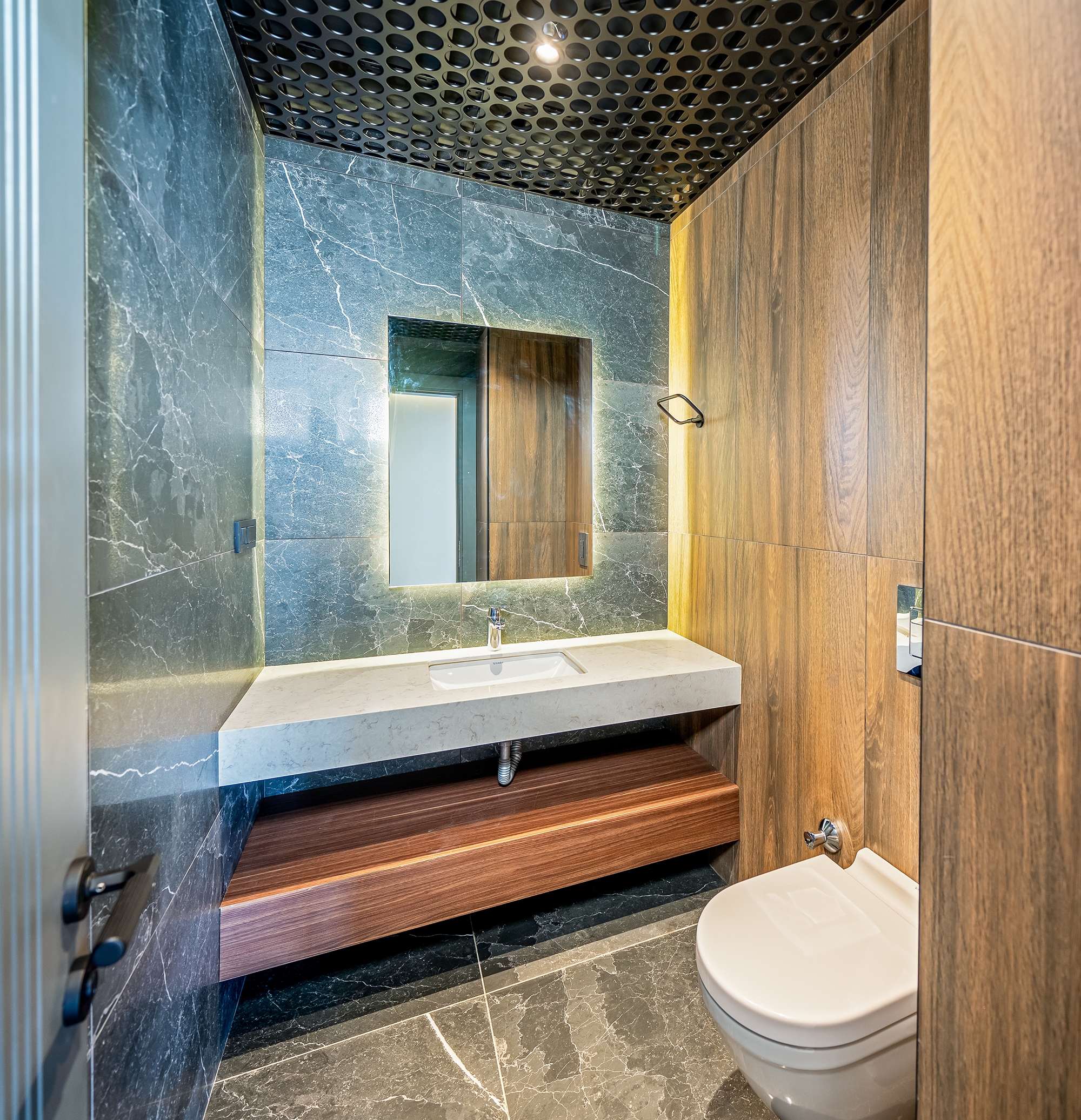 Luxus 5+1 Villa mit atemberaubendem Blick in Alanya, Bektaş