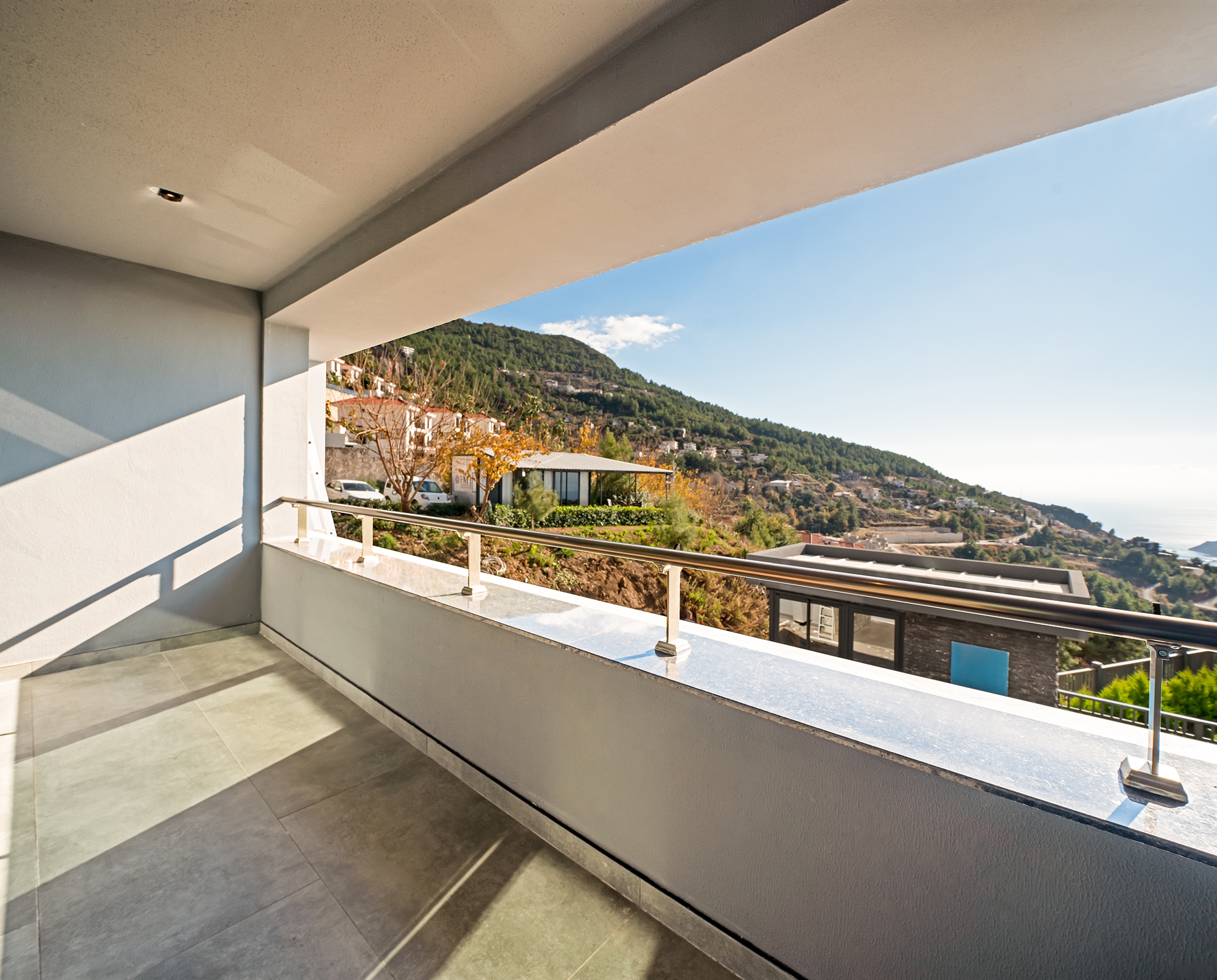 Luxus 5+1 Villa mit atemberaubendem Blick in Alanya, Bektaş