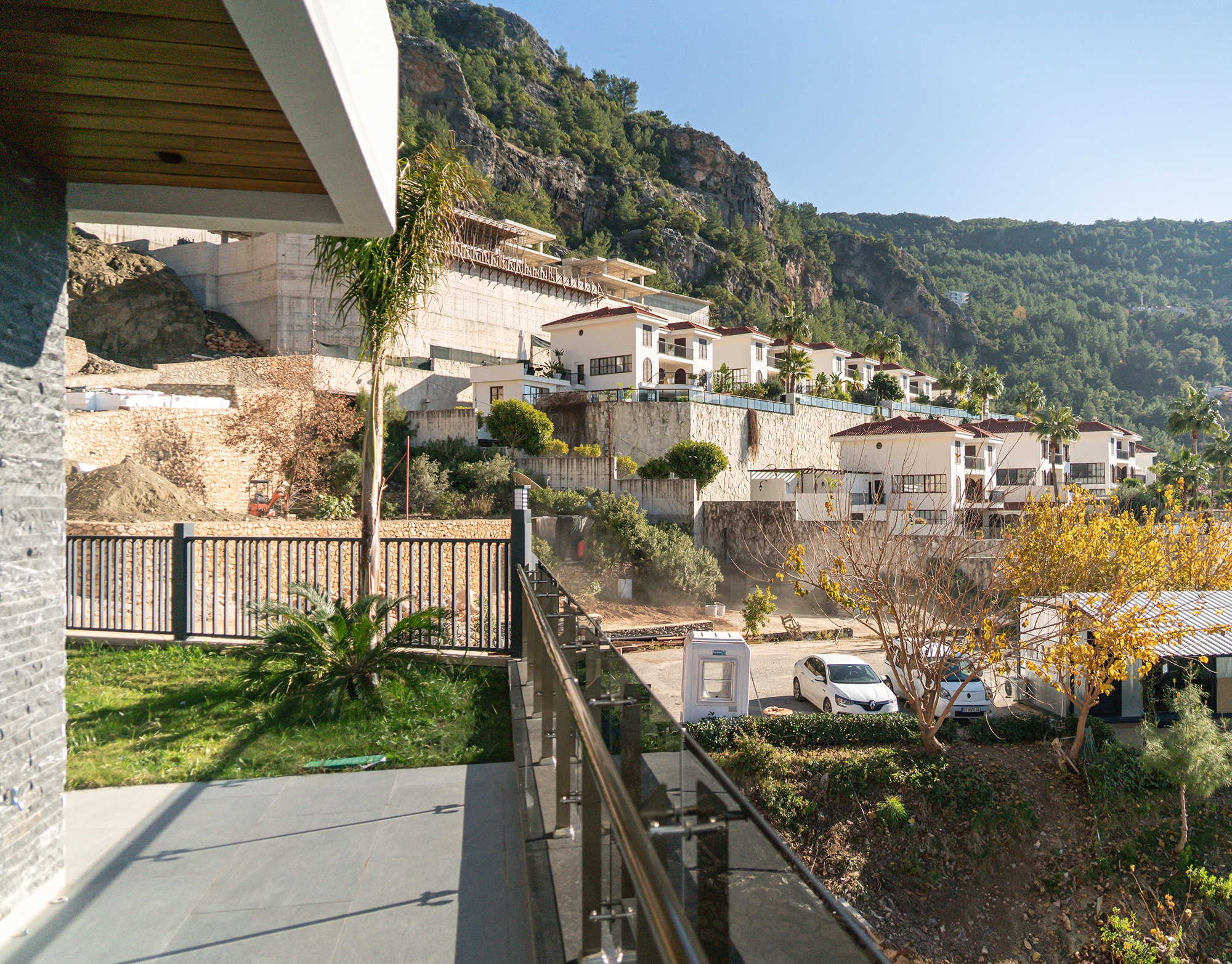 Luxus 5+1 Villa mit atemberaubendem Blick in Alanya, Bektaş