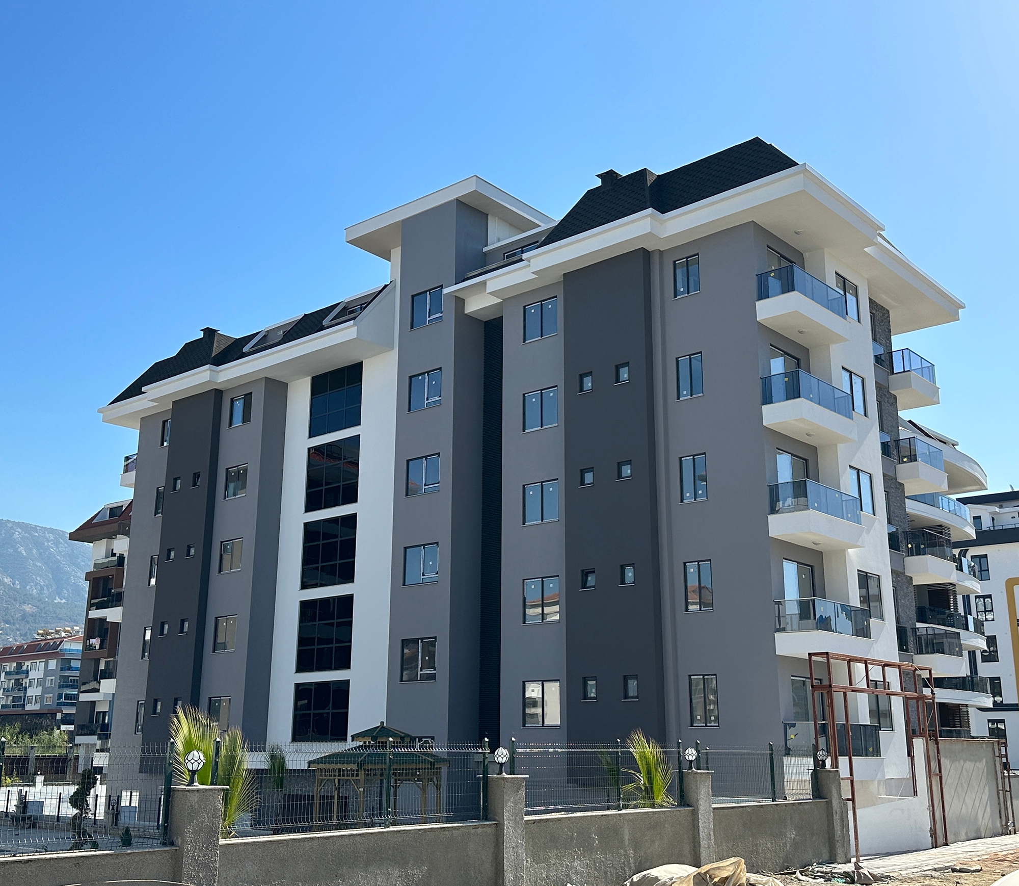 Stunning 1+1 Apartment with Sea and Mountain Views, Alanya-Kestel